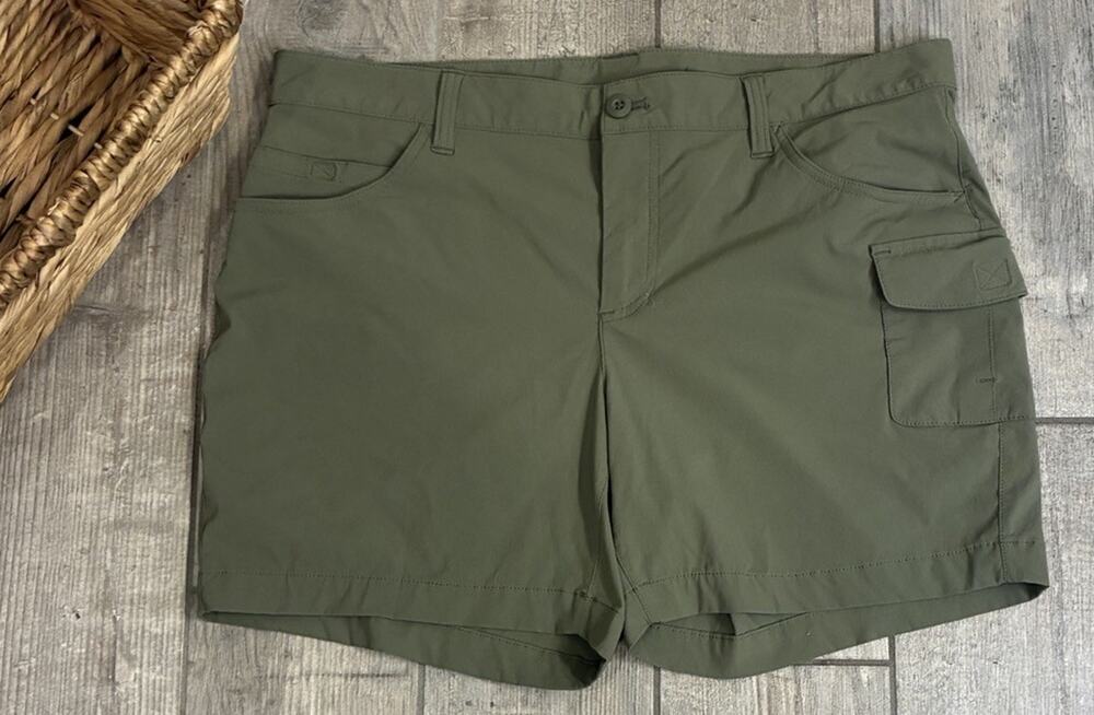 Women's Eddie Bauer Summer Trail Shorts, Olive Green, Size 14
